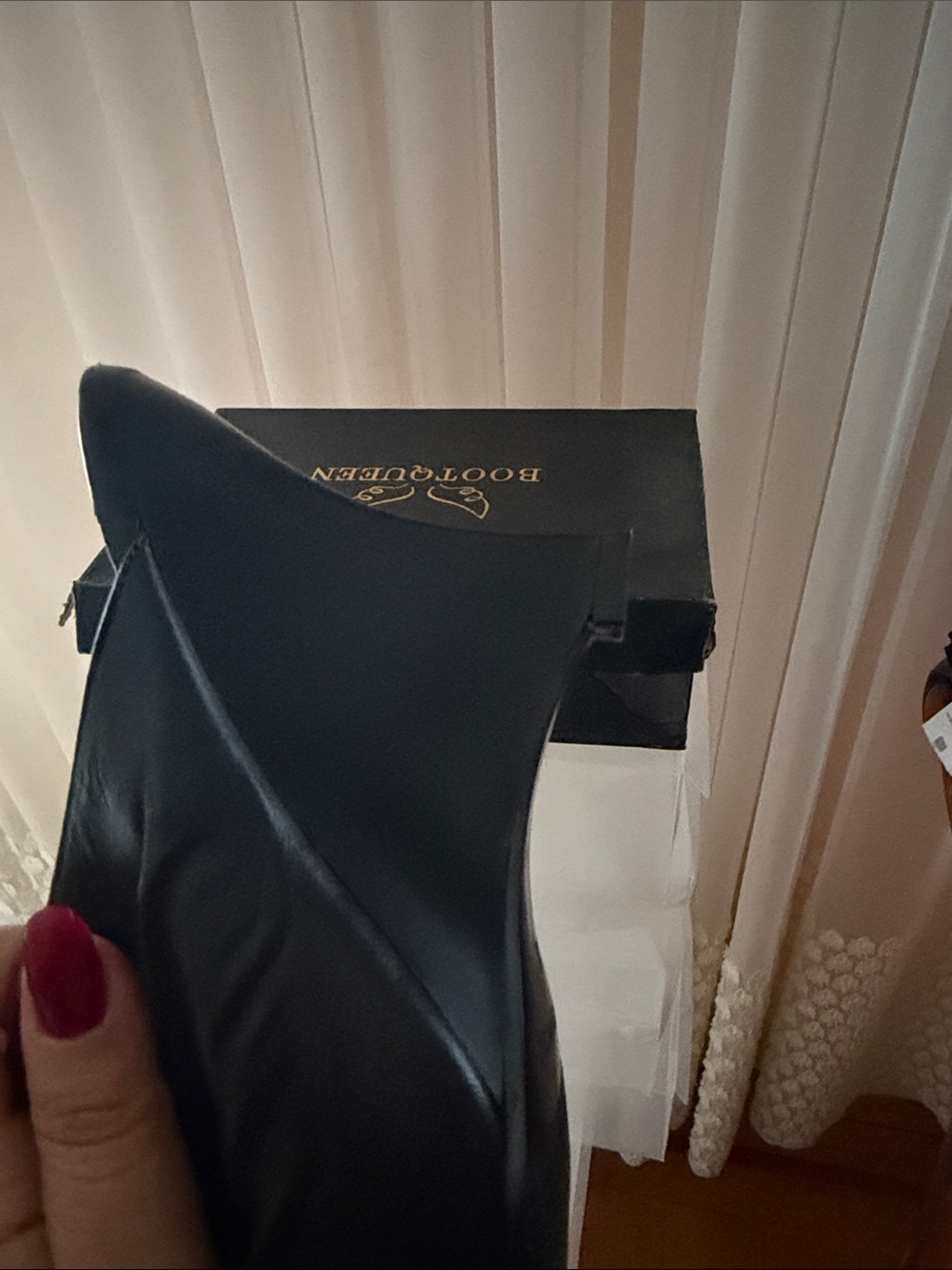 BootQueen Wedges - Picture 4 of 5